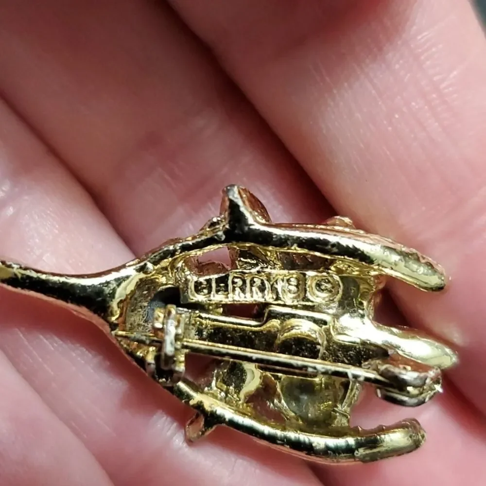 Vintage Gerry's wishbone brooch gold tone red vintage